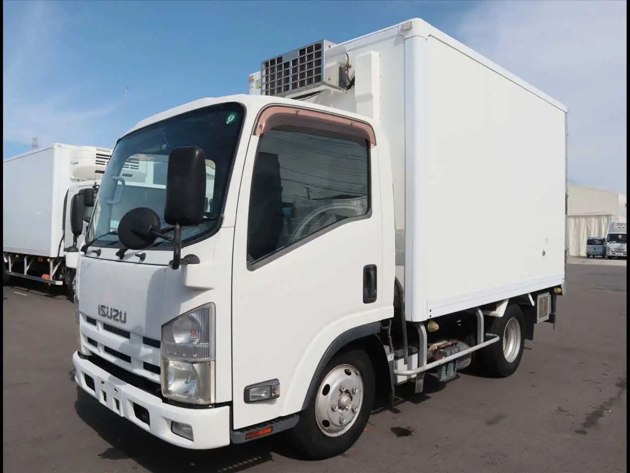 いすゞ エルフ 小型 冷凍冷蔵 低温 スタンバイ の中古トラック【車両No.199050】