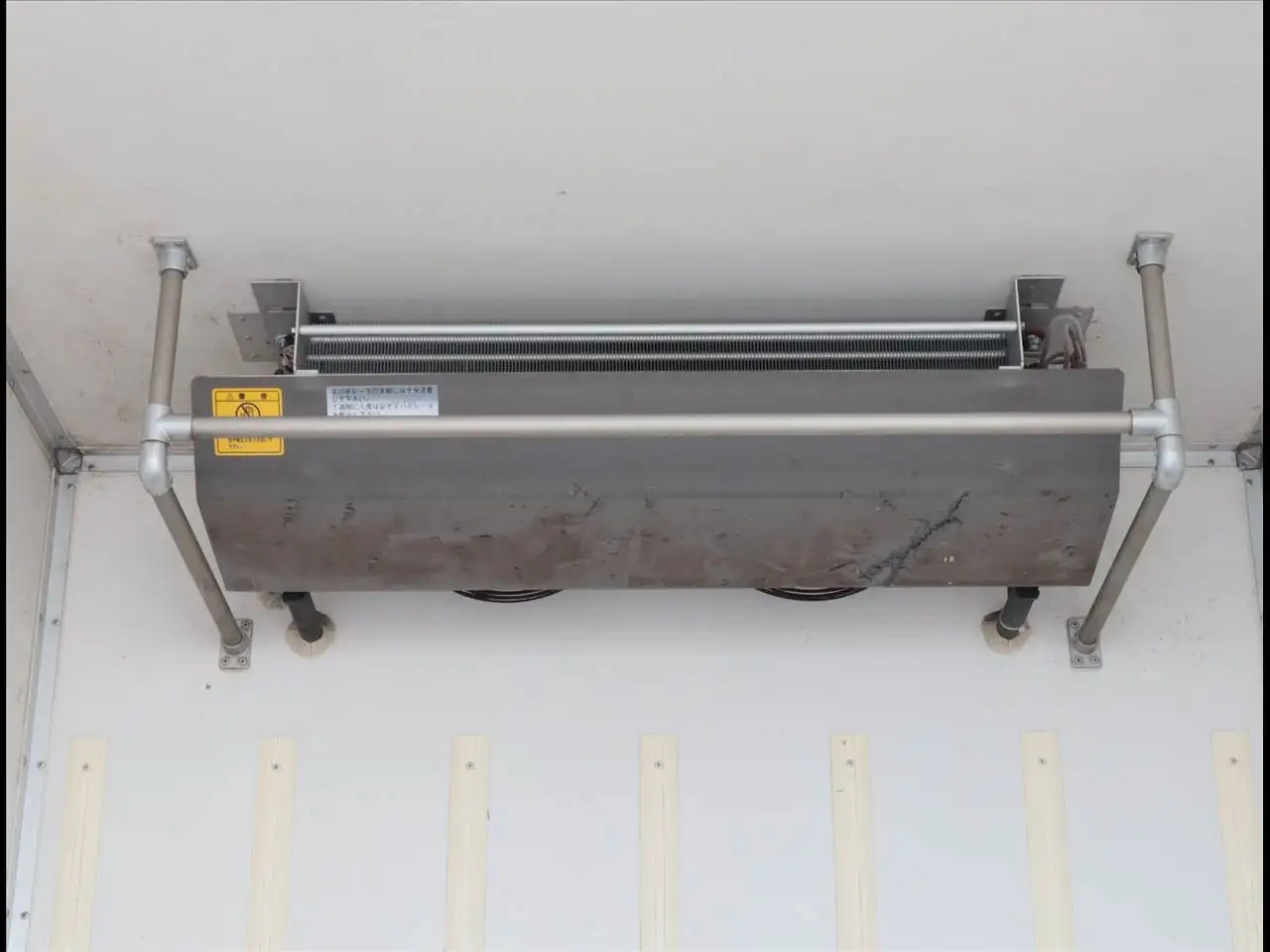 いすゞ エルフ 小型 冷凍冷蔵 低温 スタンバイの中古トラック画像8
