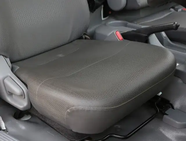 トヨタ ダイナ 小型 平ボディ 床鉄板 TKG-XZU775の中古トラック画像10