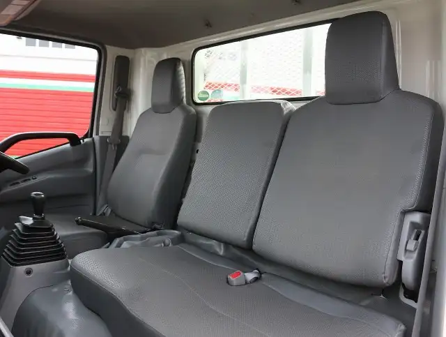 トヨタ ダイナ 小型 平ボディ 床鉄板 TKG-XZU775の中古トラック画像11