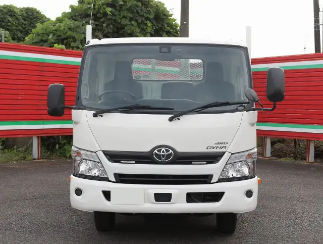 トヨタ ダイナ 小型 平ボディ 床鉄板 TKG-XZU775の中古トラック画像2
