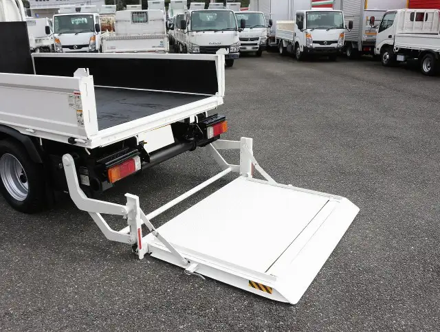 日野 デュトロ 小型 平ボディ パワーゲート TPG-XZC605Mの中古トラック画像9
