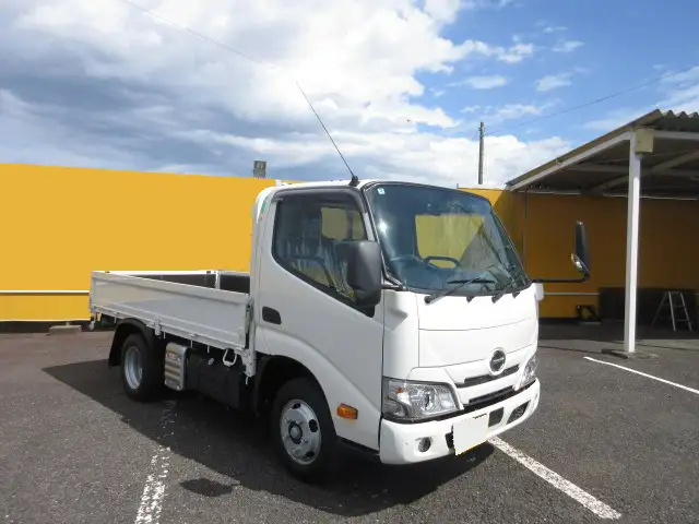 日野 デュトロ 小型 平ボディ 2KG-XZC605M R7の中古トラック画像2