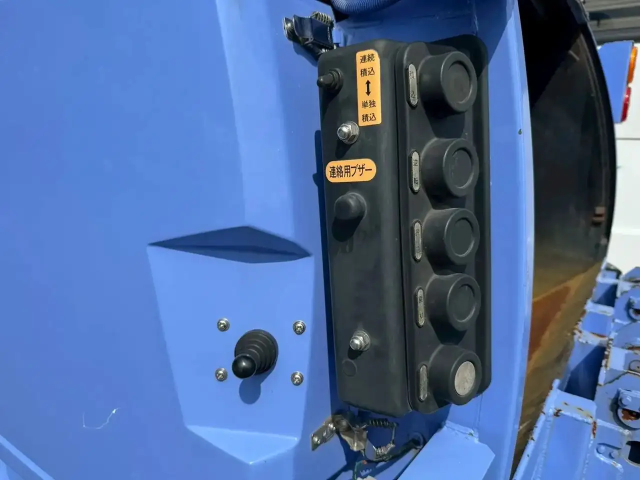 いすゞ フォワード 中型/増トン パッカー車 プレス式 2PG-FRR90S2の中古トラック画像10