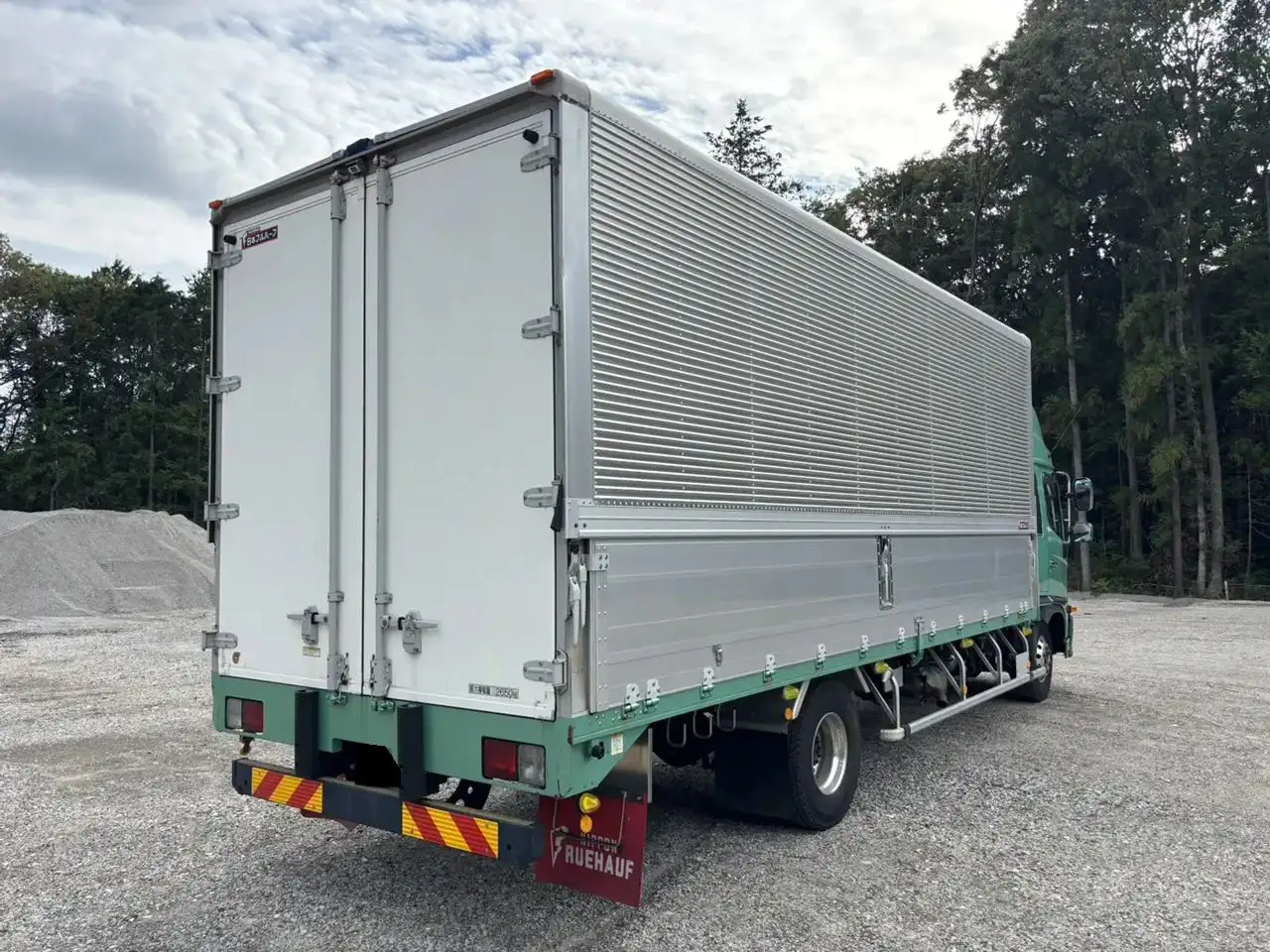 日野 レンジャー 中型/増トン ウイング ベッド 2KG-FD2ABAの中古トラック画像3