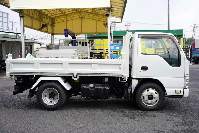 いすゞ エルフ 小型 ダンプ 三転 強化の中古トラック画像2
