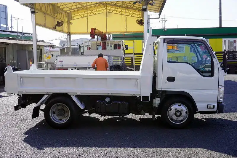 いすゞ エルフ 小型 ダンプ 強化 TPG-NKR85ADの中古トラック画像2