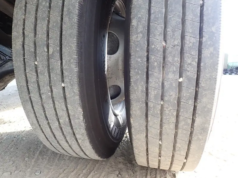 三菱 ファイター 中型/増トン 平ボディ ベッド TKG-FK61Fの中古トラック画像20