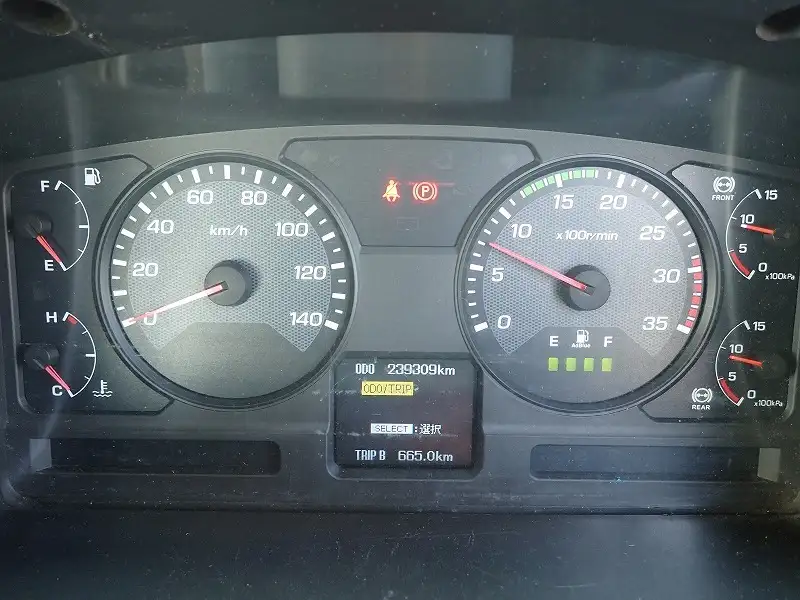 三菱 ファイター 中型/増トン 平ボディ ベッド TKG-FK61Fの中古トラック画像13