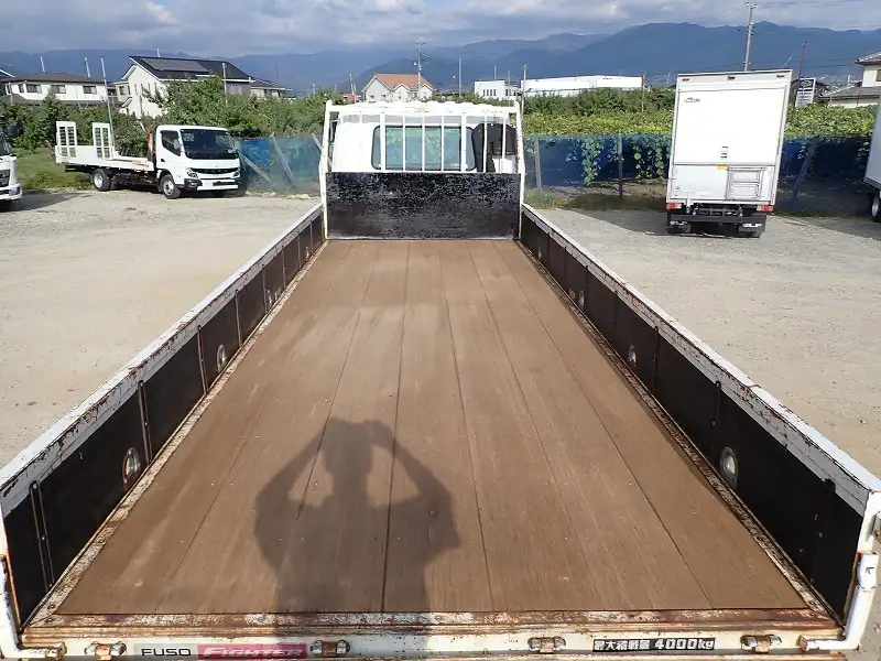 三菱 ファイター 中型/増トン 平ボディ ベッド TKG-FK61Fの中古トラック画像6