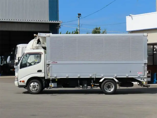 日野 デュトロ 小型 ウイング 床鉄板 TKG-XZU650Mの中古トラック画像7