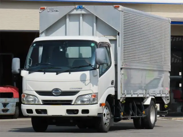 日野 デュトロ 小型 ウイング 床鉄板 TKG-XZU650Mの中古トラック画像2