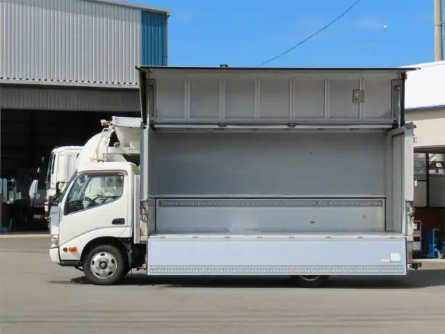 日野 デュトロ 小型 ウイング 床鉄板 TKG-XZU650Mの中古トラック画像8