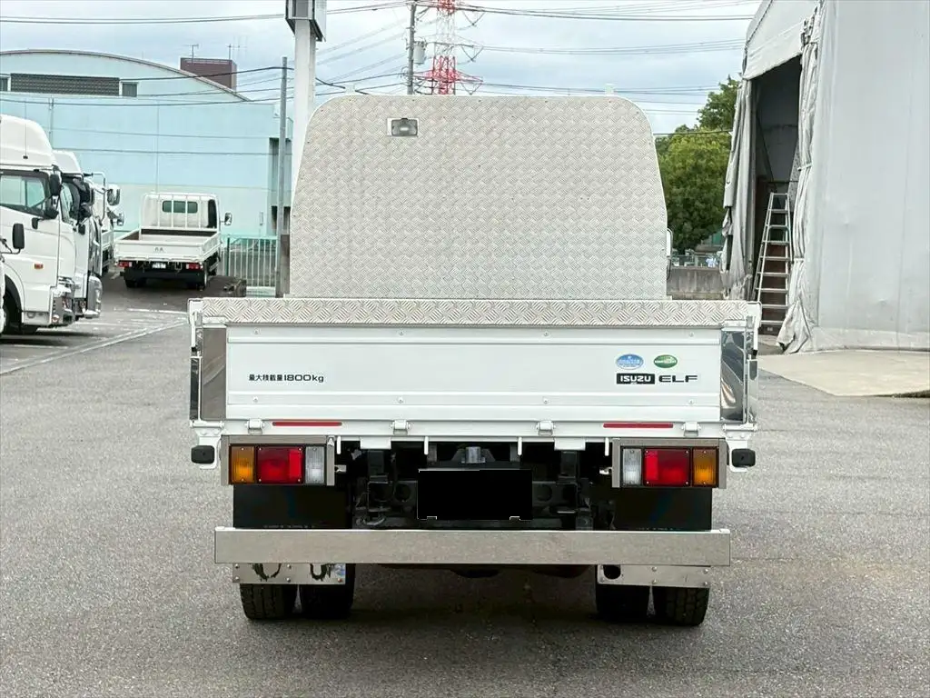 いすゞ エルフ 小型 平ボディ Wキャブ 床鉄板の中古トラック画像4
