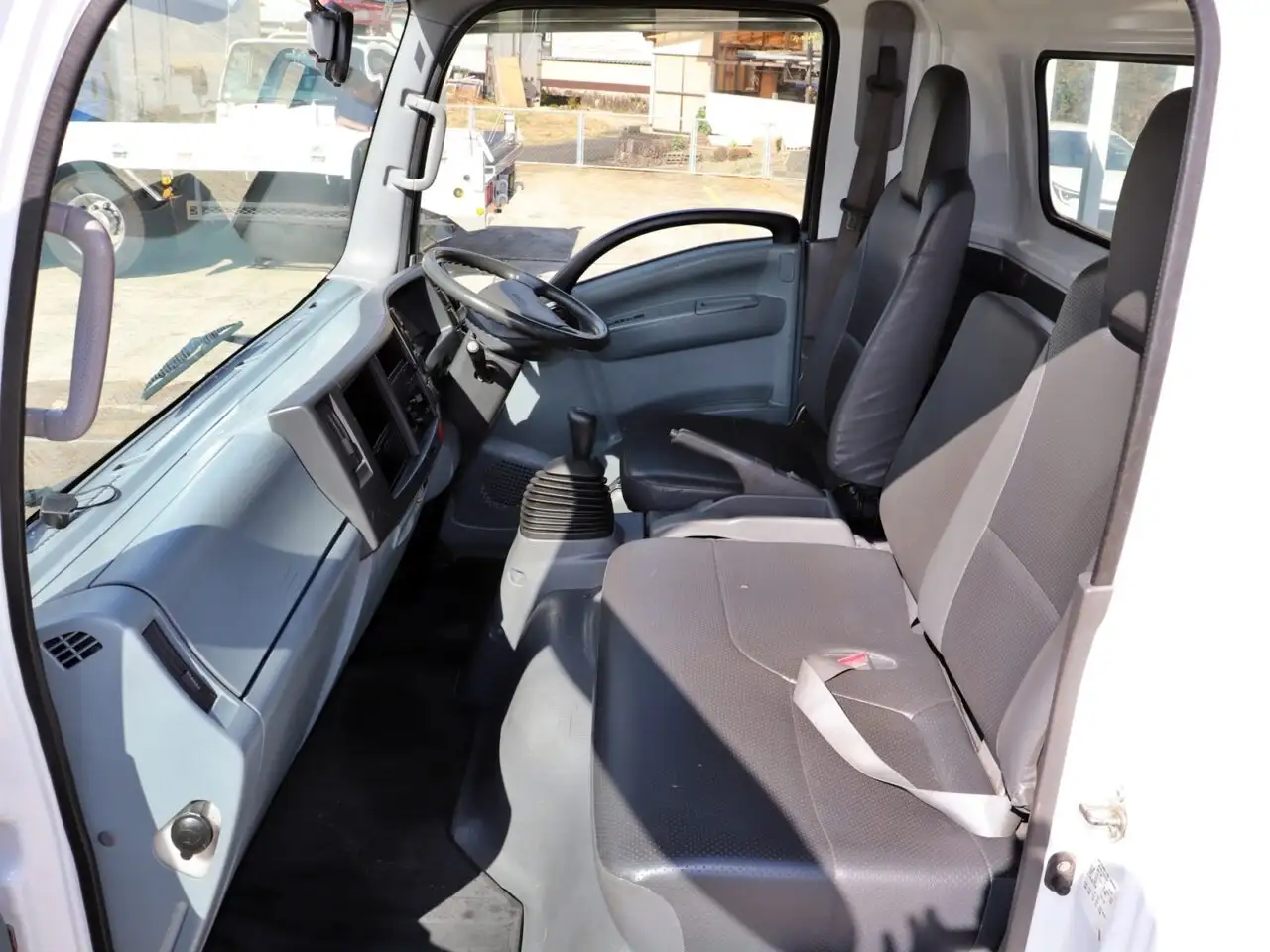 いすゞ エルフ 小型 平ボディ TKG-NPR85AR H25の中古トラック画像13