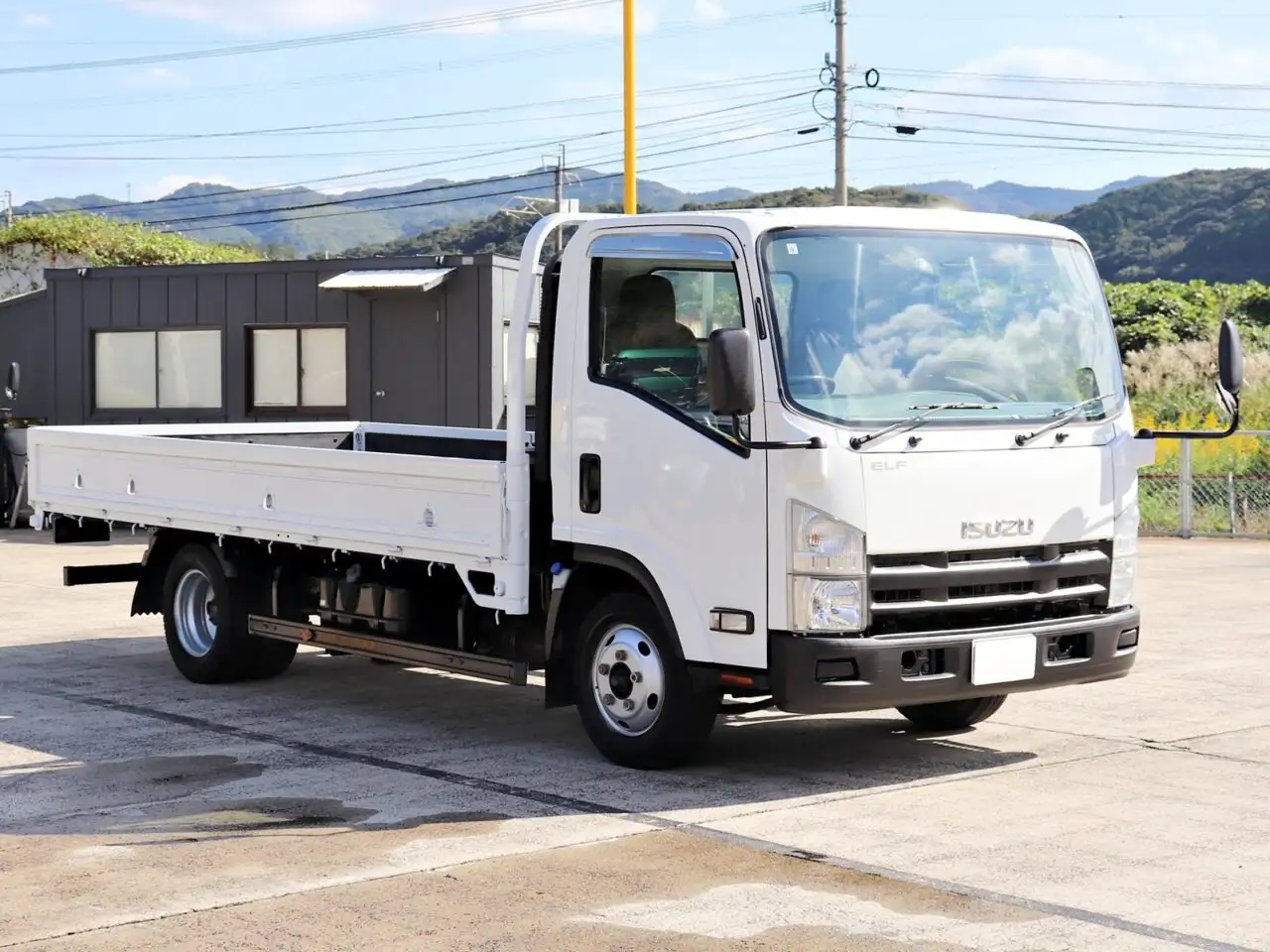 いすゞ エルフ 小型 平ボディ TKG-NPR85AR H25の中古トラック画像3