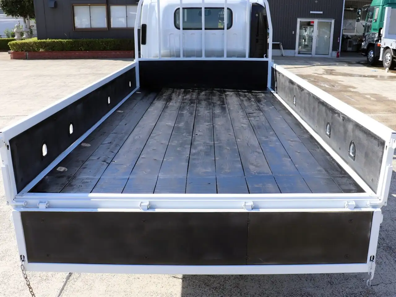 いすゞ エルフ 小型 平ボディ TKG-NPR85AR H25の中古トラック画像9