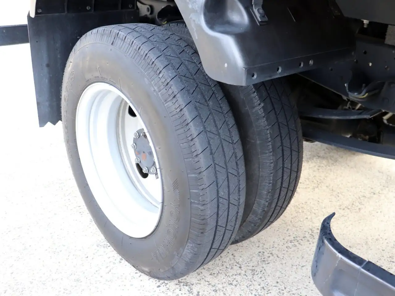 いすゞ エルフ 小型 平ボディ 2RG-NKR88R R2の中古トラック画像20