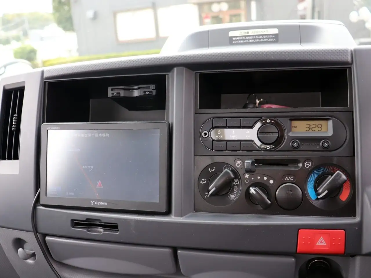 いすゞ エルフ 小型 平ボディ 2RG-NKR88R R2の中古トラック画像14