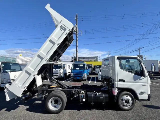 三菱 キャンター 小型 ダンプ 強化 2RG-FBA60の中古トラック画像5