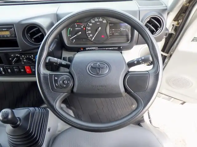 トヨタ ダイナ 小型 平ボディ 2KG-XZU695 R3の中古トラック画像11