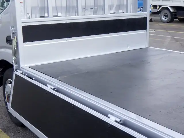 トヨタ ダイナ 小型 平ボディ 2KG-XZU695 R3の中古トラック画像8