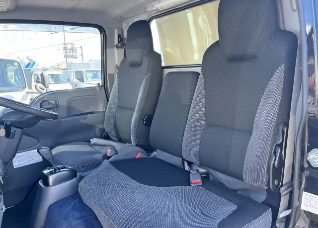 日産 アトラス 小型 平ボディ カスタム 2RG-AHR88Aの中古トラック画像10