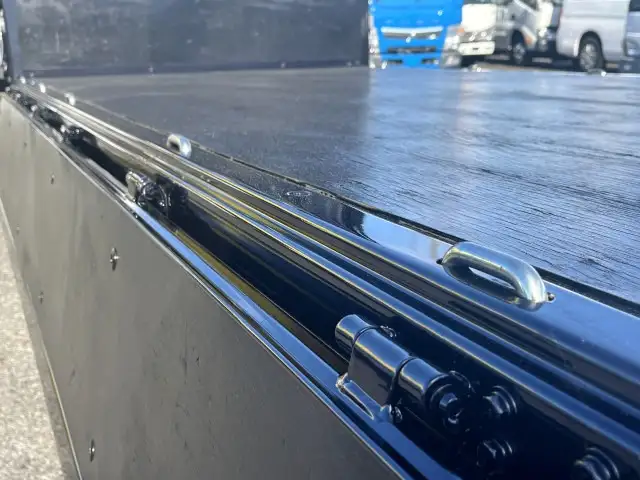 日産 アトラス 小型 平ボディ カスタム 2RG-AHR88Aの中古トラック画像9