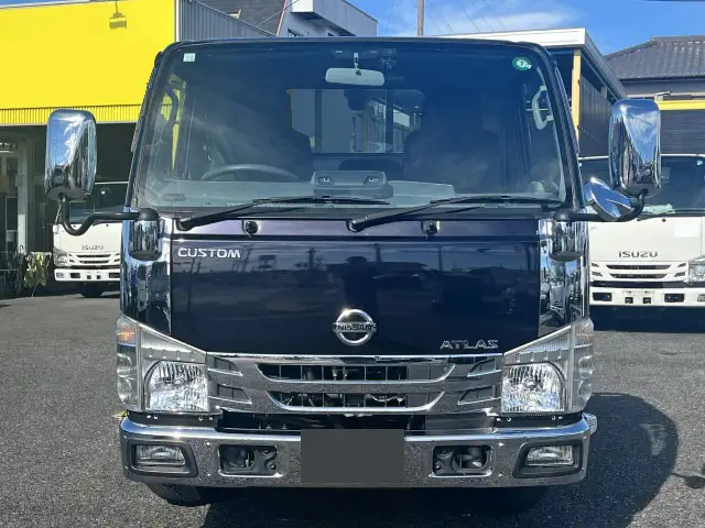 日産 アトラス 小型 平ボディ カスタム 2RG-AHR88Aの中古トラック画像2