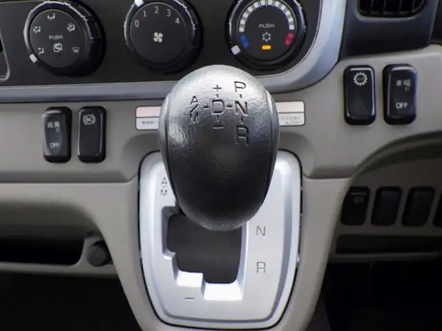 日産UD その他 小型 平ボディ アルミブロック TPG-FEB8Yの中古トラック画像14