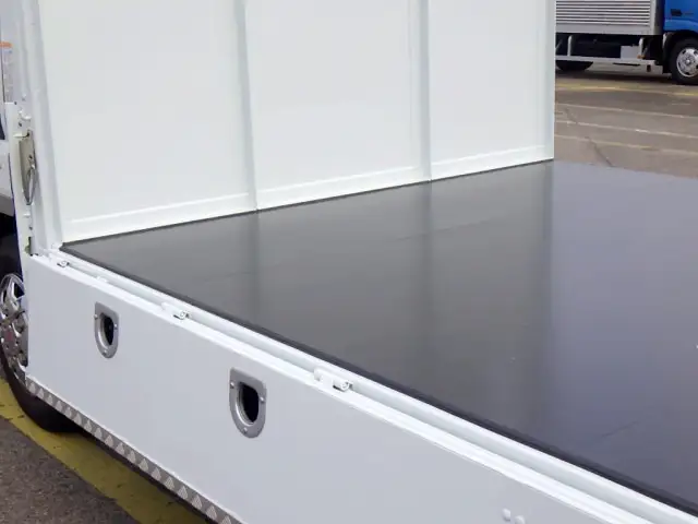 三菱 キャンター 小型 平ボディ 床鉄板 2RG-FEB50の中古トラック画像7