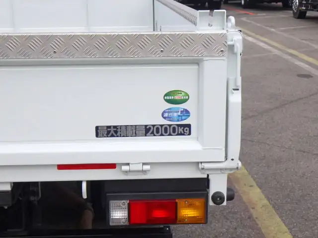 三菱 キャンター 小型 平ボディ 床鉄板 2RG-FEB50の中古トラック画像10