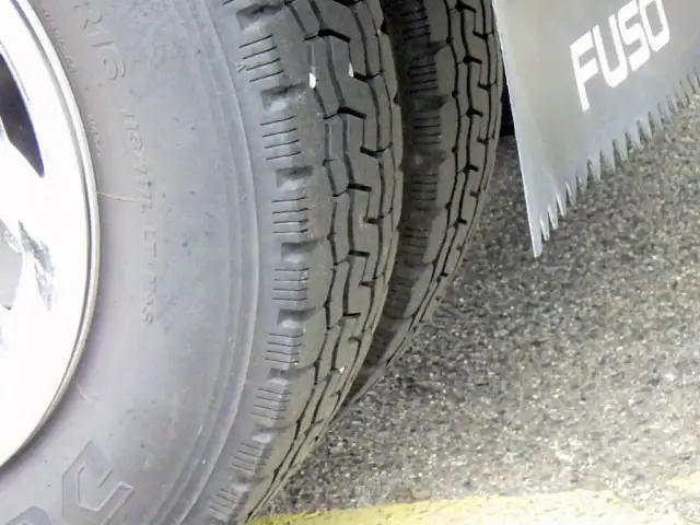 三菱 キャンター 小型 平ボディ 床鉄板 2RG-FEB50の中古トラック画像20