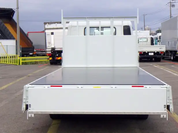 三菱 キャンター 小型 平ボディ 床鉄板 2RG-FEB50の中古トラック画像5