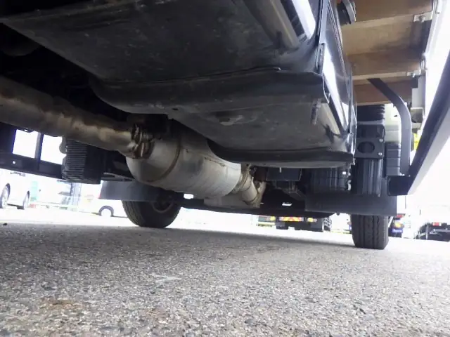 三菱 キャンター 小型 平ボディ 床鉄板 2RG-FEB50の中古トラック画像18