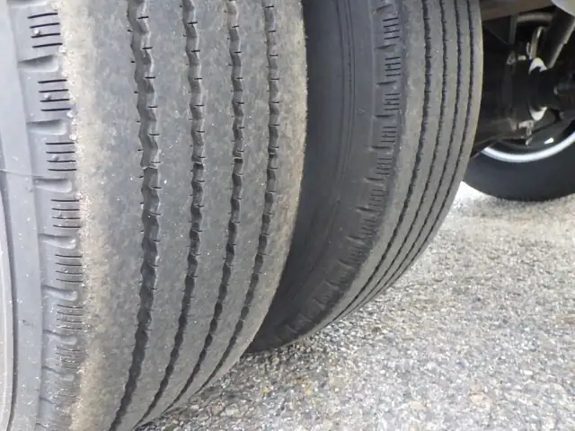 日産 アトラス 小型 平ボディ アルミブロック 2RG-APR88ARの中古トラック画像20