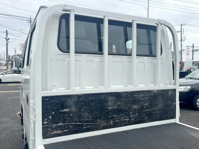 いすゞ エルフ 小型 平ボディ Wキャブ TRG-NJS85Aの中古トラック画像7