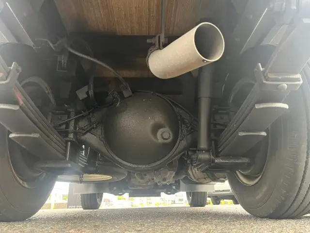 いすゞ エルフ 小型 平ボディ Wキャブ TRG-NJS85Aの中古トラック画像18