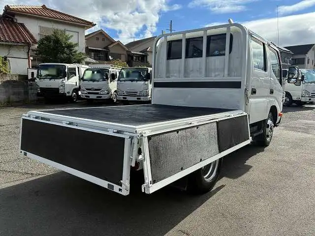 トヨタ ダイナ 小型 平ボディ Wキャブ 2RG-XZU605の中古トラック画像7
