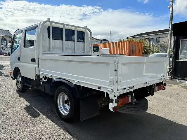 トヨタ ダイナ 小型 平ボディ Wキャブ 2RG-XZU605の中古トラック画像5