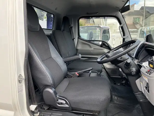 三菱 キャンター 小型 車両重機運搬 ラジコン ウインチの中古トラック画像10