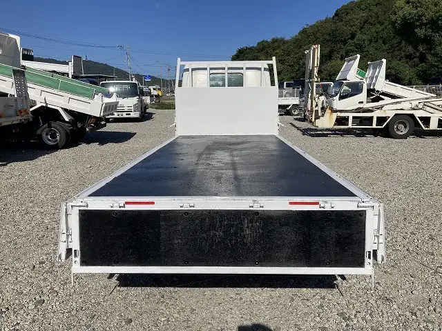 三菱 キャンター 小型 平ボディ 2PG-FEAV0 R3の中古トラック画像9
