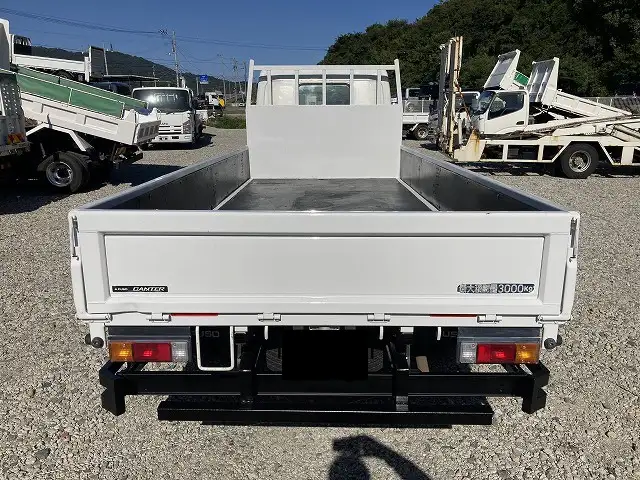 三菱 キャンター 小型 平ボディ 2PG-FEAV0 R3の中古トラック画像5