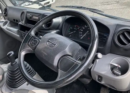 日野 デュトロ 小型 平ボディ 2PG-XZU650F R3の中古トラック画像12