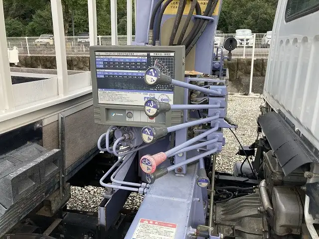 三菱 キャンター 小型 クレーン付 床鉄板 3段の中古トラック画像8