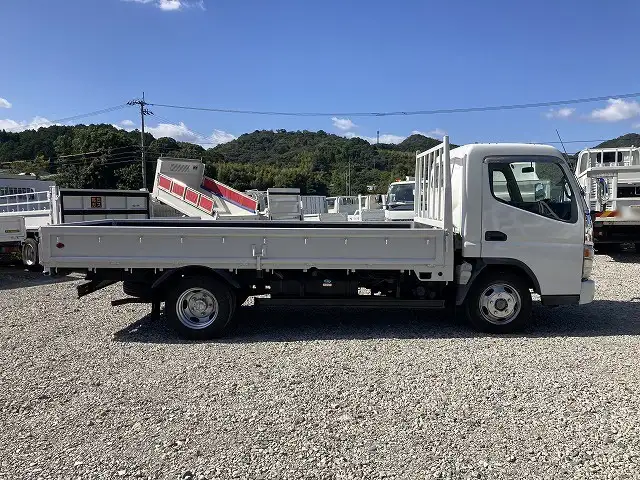 三菱 キャンター 小型 平ボディ PA-FE82DE H17の中古トラック画像3