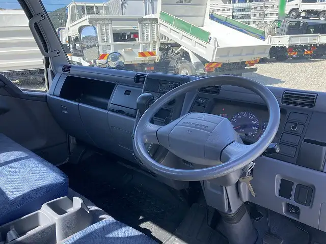 三菱 キャンター 小型 平ボディ PA-FE82DE H17の中古トラック画像11