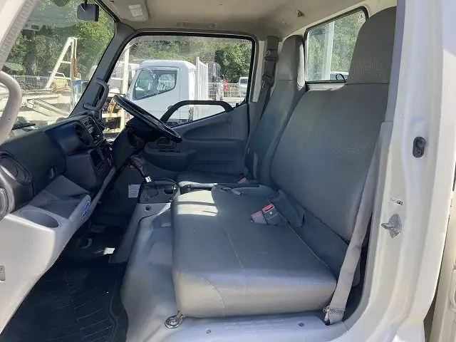 日野 デュトロ 小型 平ボディ パワーゲート SKG-XZU600Mの中古トラック画像11
