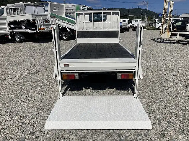 日野 デュトロ 小型 平ボディ パワーゲート SKG-XZU600Mの中古トラック画像7