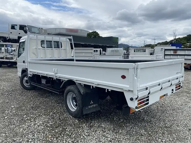三菱 キャンター 小型 平ボディ KK-FE83EEY H16の中古トラック画像5